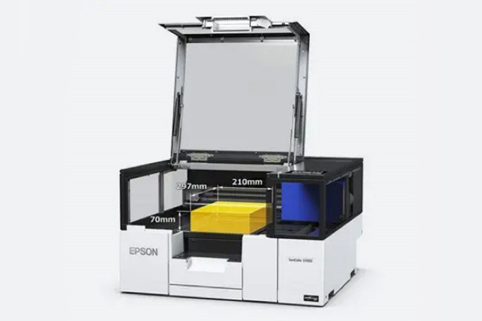 SC-V1050はA4サイズ・厚さ70mmまでセット可能